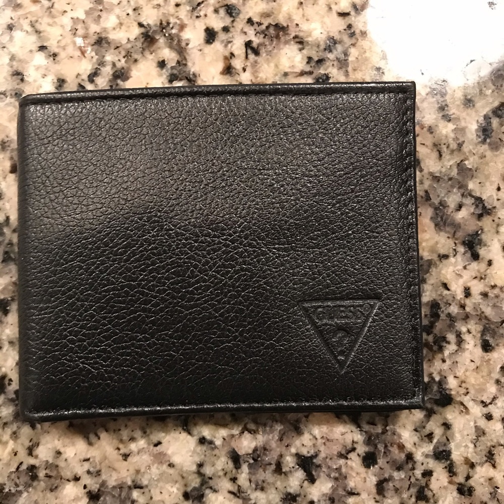 Guess Wallet